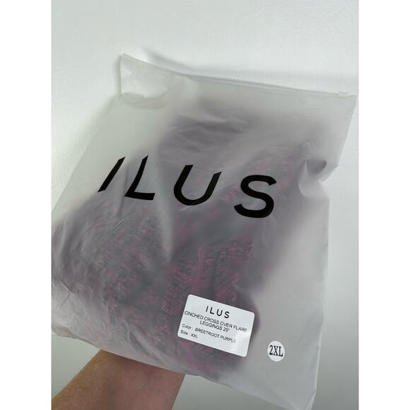 Ilus Label Cinched Cross Over Flare Leggings XXL NWT - Picture 11 of 11